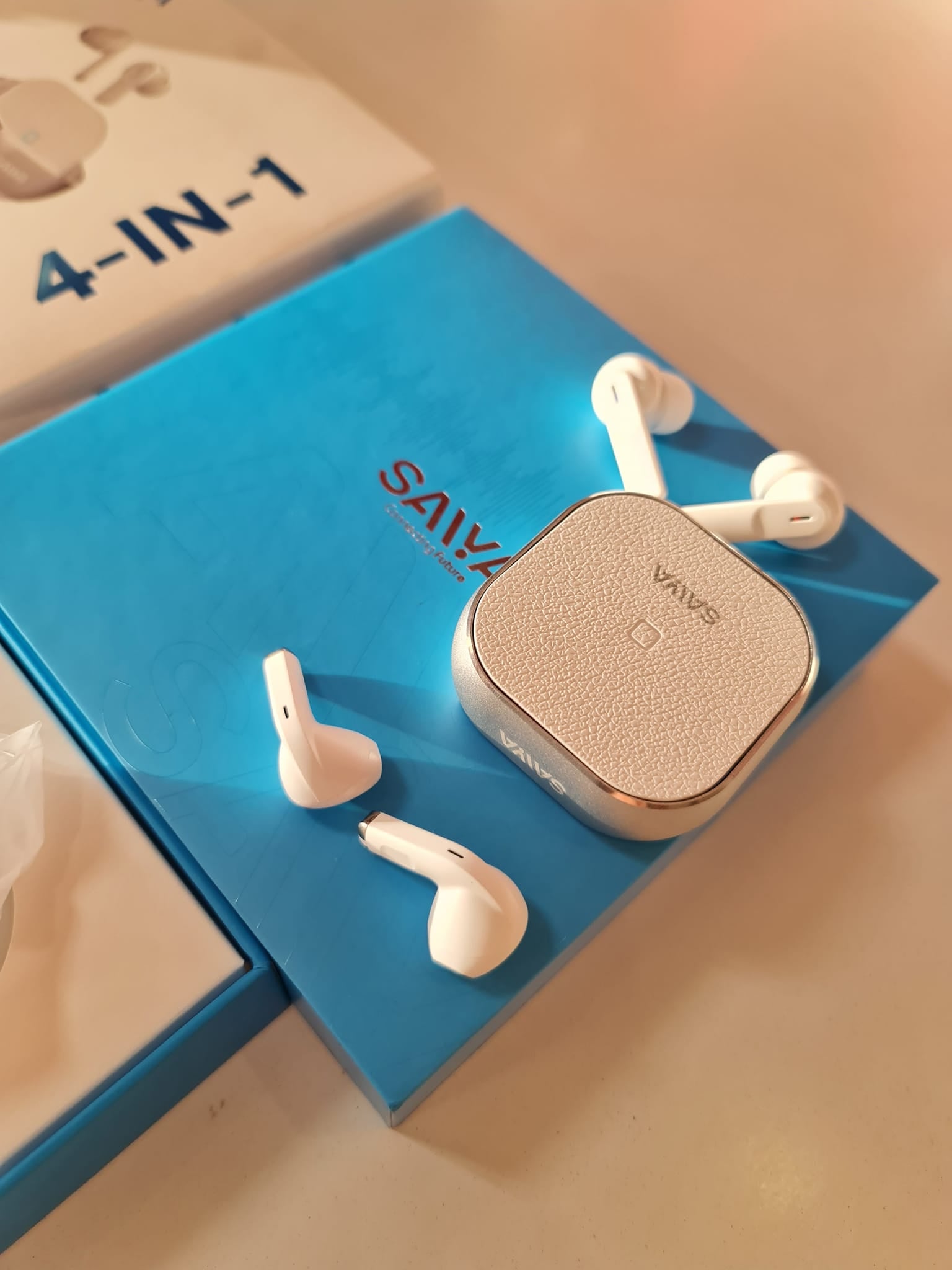 SAWA 4-IN-1 TWINS POD WIRELESS EARPHONES